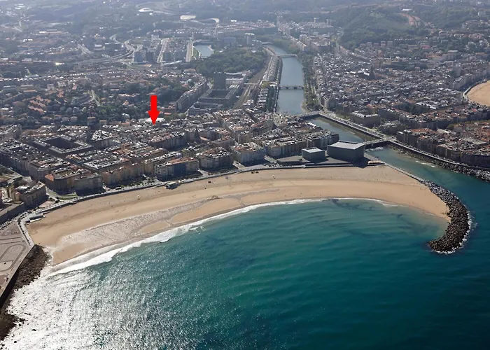 Amuitz By Feelfreerentals *