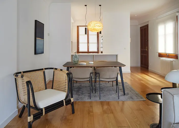 Lägenhet Amuitz By Feelfreerentals *